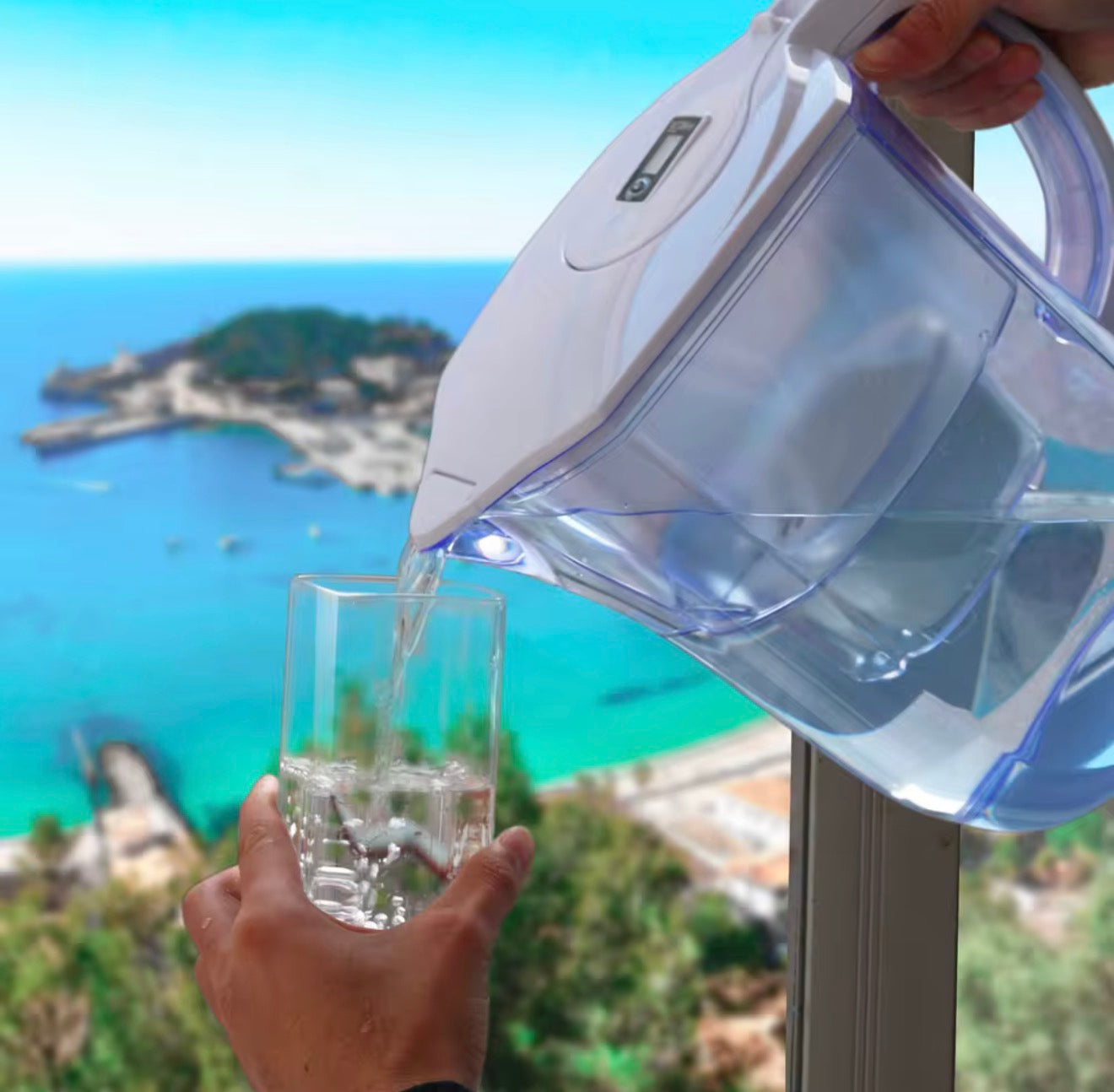 Alkaline Water Pitcher 3.8 Liters-Pitcher plus 1 filter.